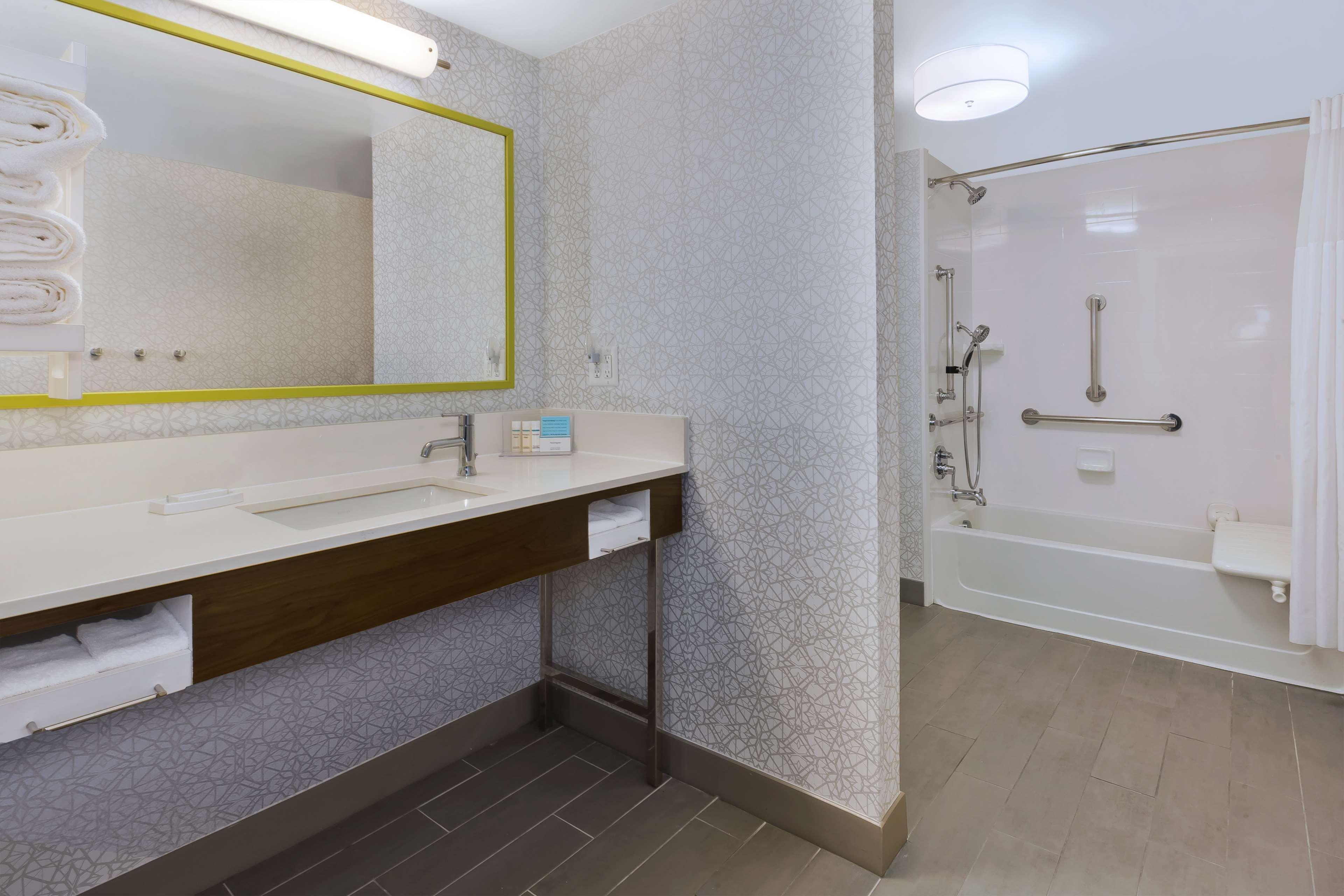 Hampton Inn Traverse City Eksteriør billede
